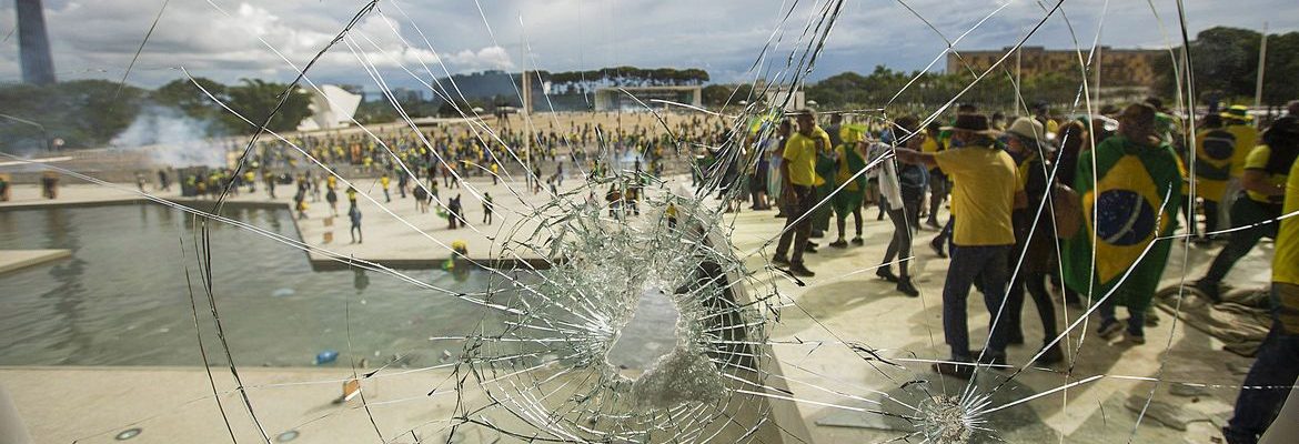 Justiça Militar envia ao Supremo inquérito contra coronéis