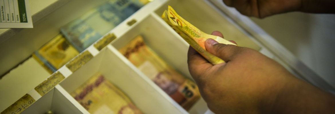 Em 26 anos, inflação do país ficou acima da meta por oito vezes