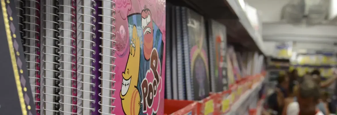 Gastos com material escolar impactam orçamento de 85% das famílias